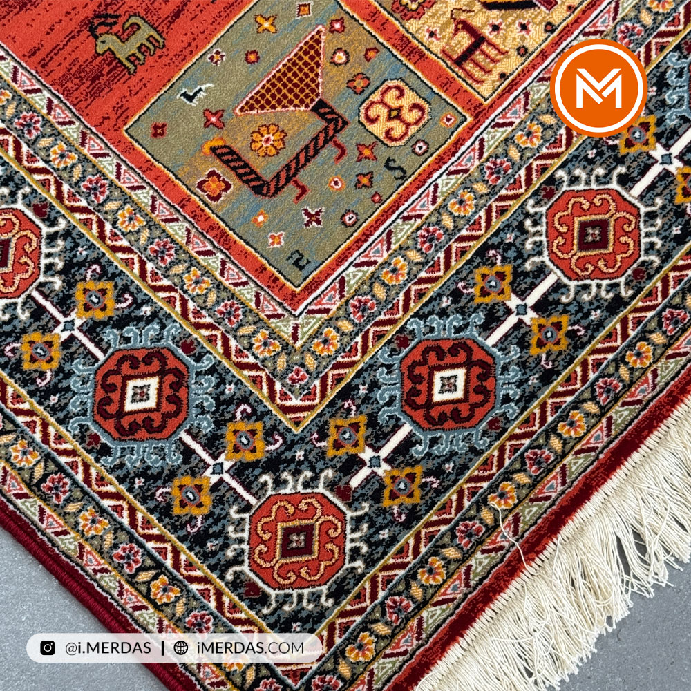 فرش گبه کد 184 زمینه لاکی